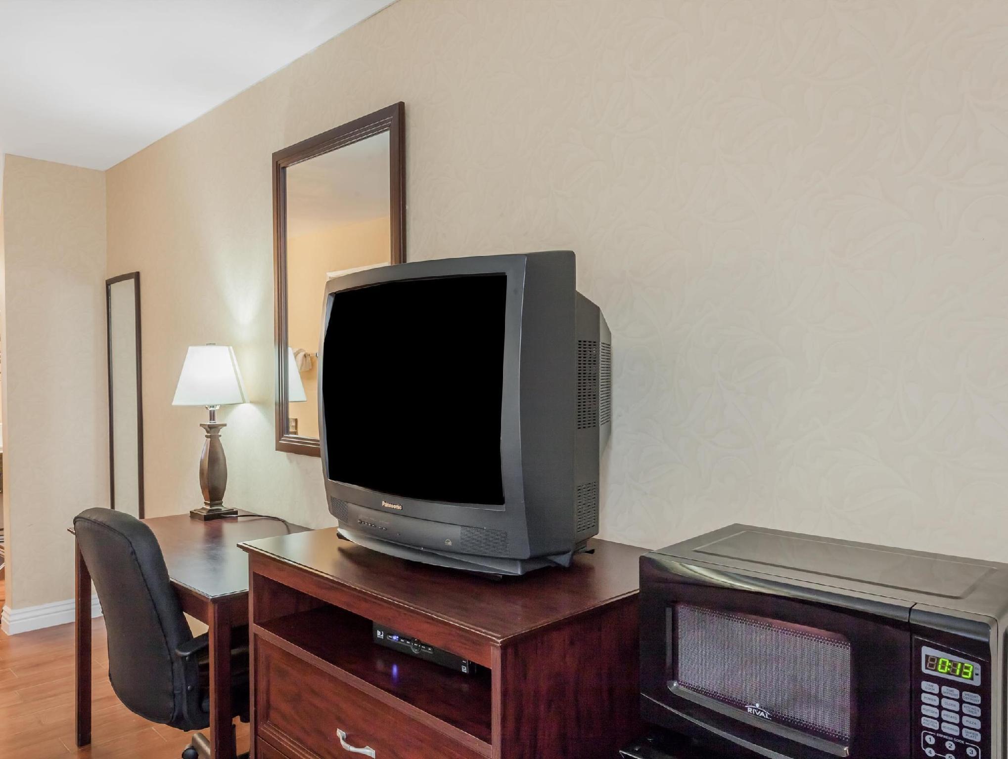 Hospitality Inn San Bernardino Ngoại thất bức ảnh