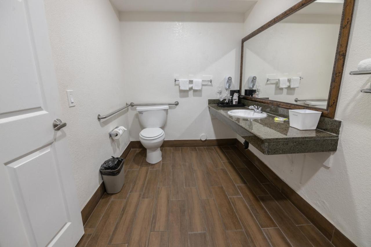 Hospitality Inn San Bernardino Ngoại thất bức ảnh