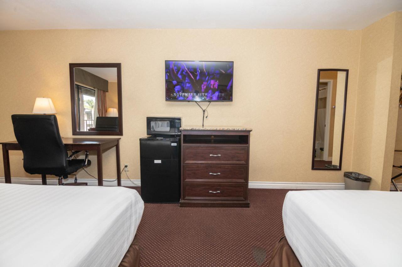 Hospitality Inn San Bernardino Ngoại thất bức ảnh