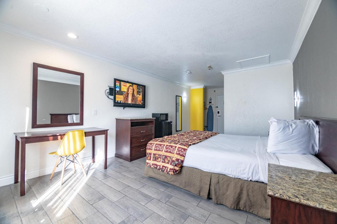 Hospitality Inn San Bernardino Ngoại thất bức ảnh