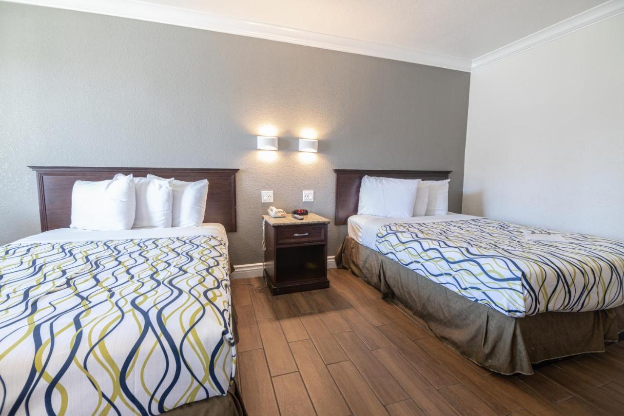 Hospitality Inn San Bernardino Ngoại thất bức ảnh