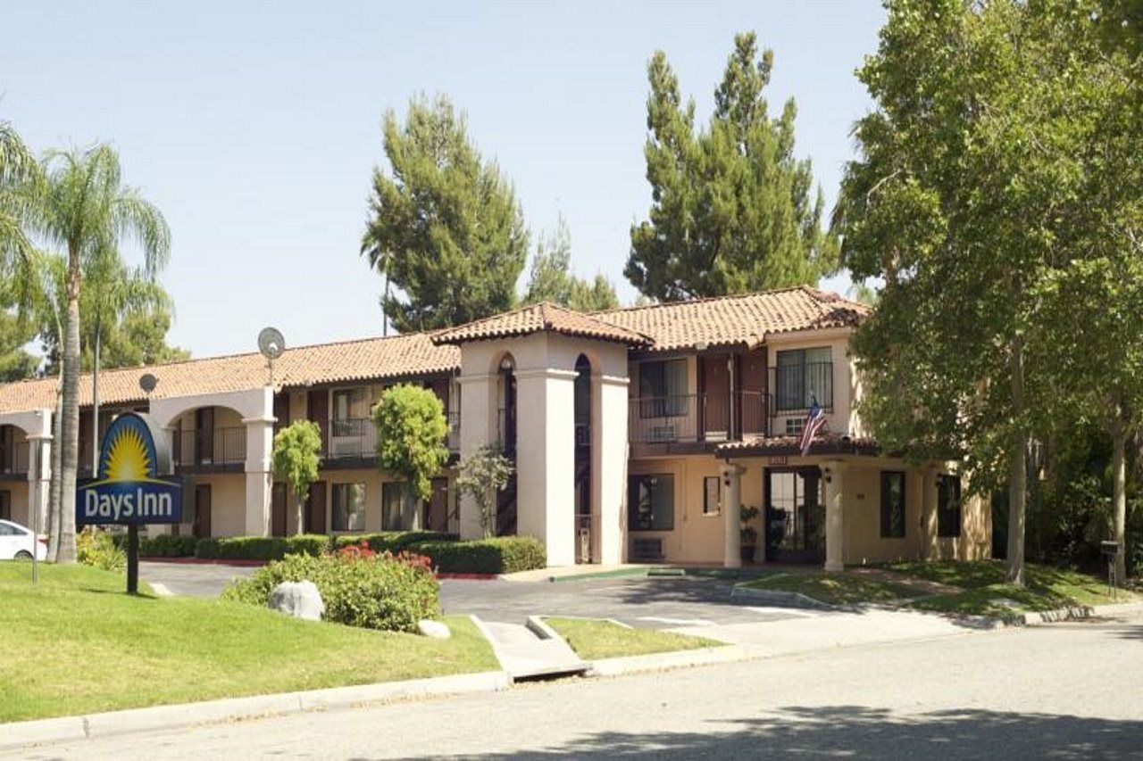 Hospitality Inn San Bernardino Ngoại thất bức ảnh